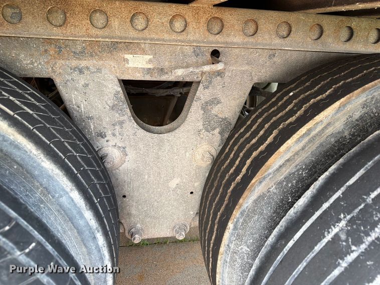 image for item YA4169 2005 Great Dane  7411TP-SA dry van trailer