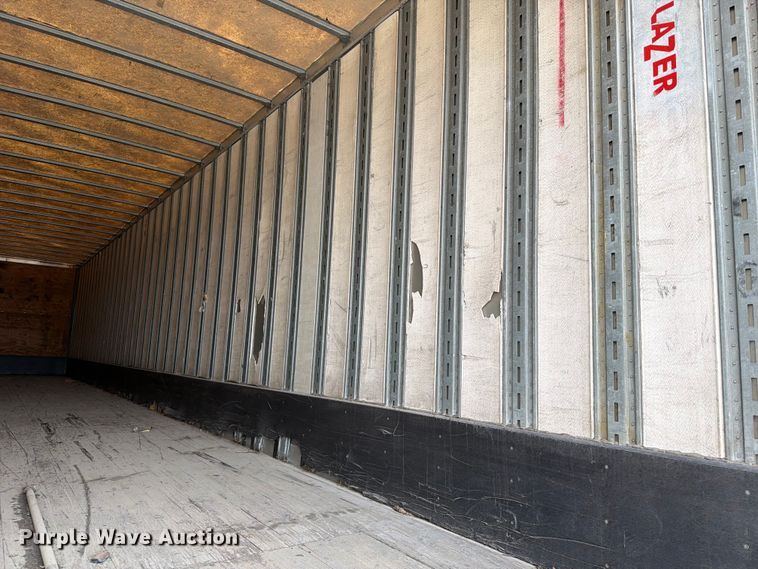 image for item YA4170 2005 Stoughton AVXW-535T-S-C-AR dry van trailer