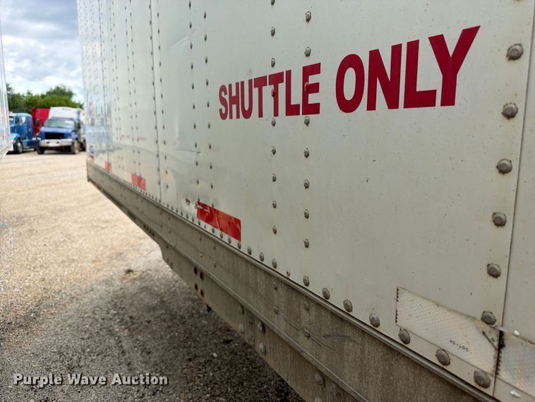image for item YA4171 2005 Stoughton AVXW-535T-S-C-AR dry van trailer