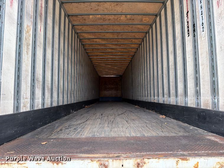 image for item YA4171 2005 Stoughton AVXW-535T-S-C-AR dry van trailer