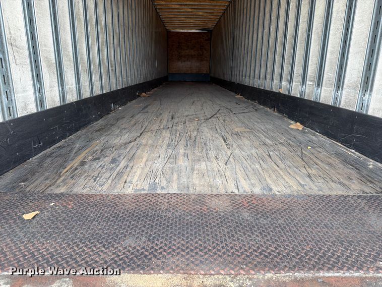 image for item YA4171 2005 Stoughton AVXW-535T-S-C-AR dry van trailer