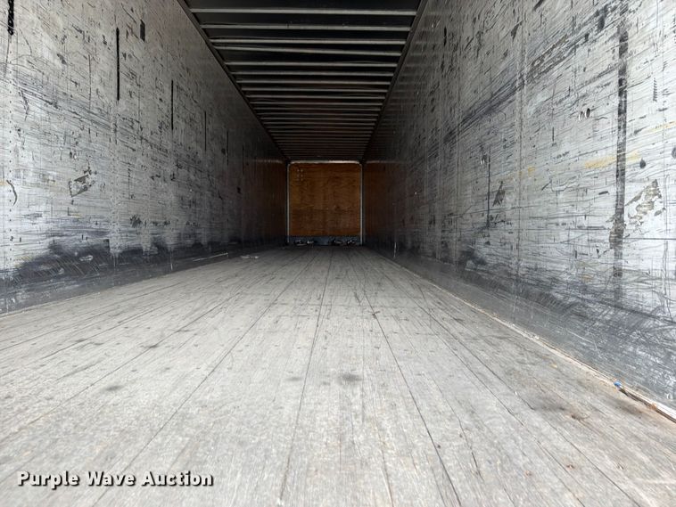 image for item YA4172 1995 Wabash dry van trailer