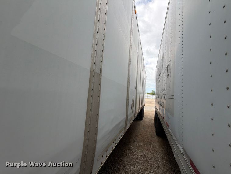 image for item YA4174 1995 Wabash dry van trailer