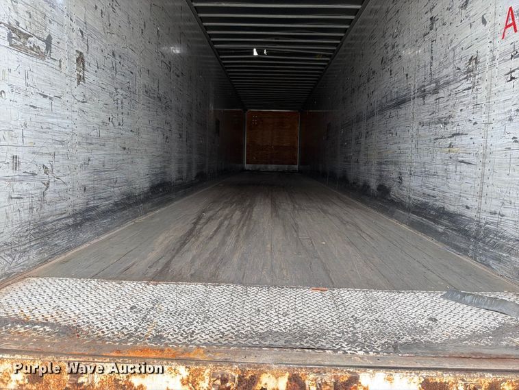 image for item YA4174 1995 Wabash dry van trailer
