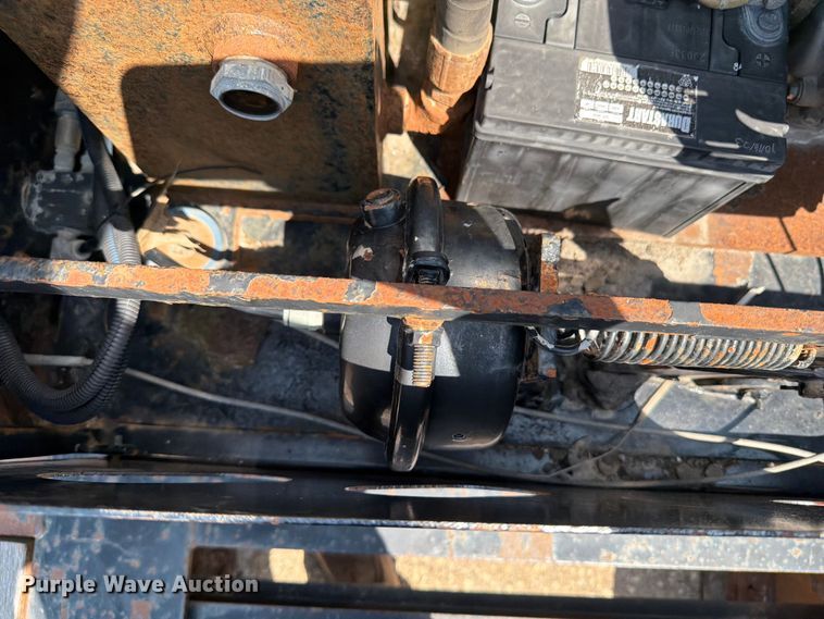 image for item YA4204 2005 X-l Specialized Trailers Inc lowboy equipment trailer