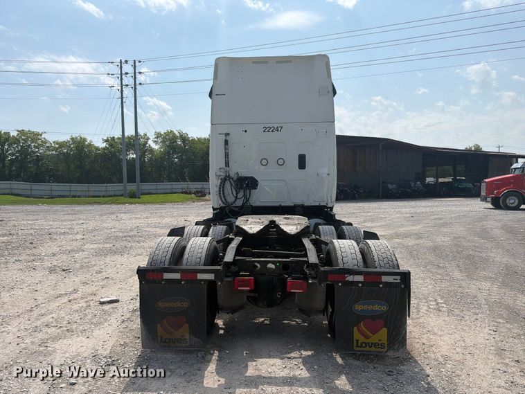 image for item YA4228 2022 International LT625 semi truck
