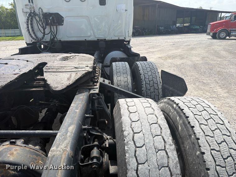 image for item YA4228 2022 International LT625 semi truck
