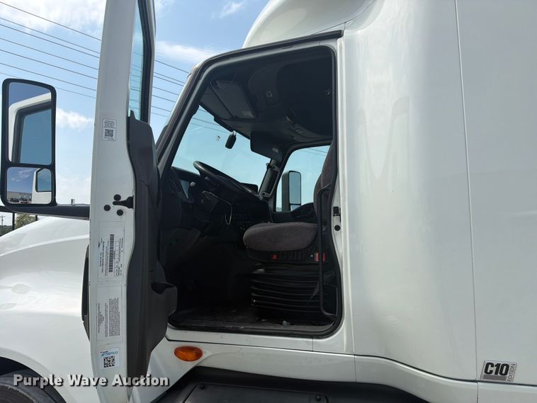 image for item YA4228 2022 International LT625 semi truck