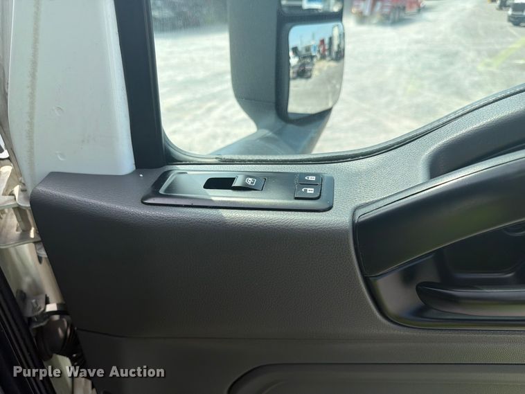 image for item YA4228 2022 International LT625 semi truck