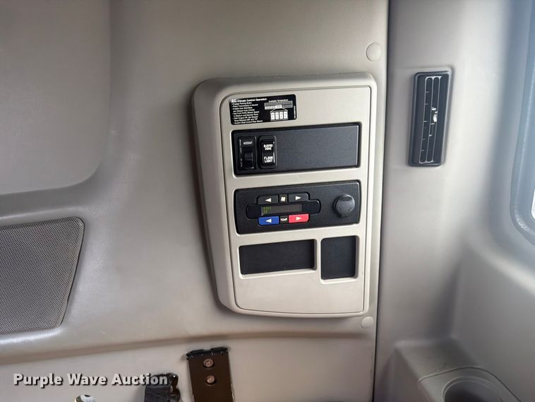 image for item YA4228 2022 International LT625 semi truck