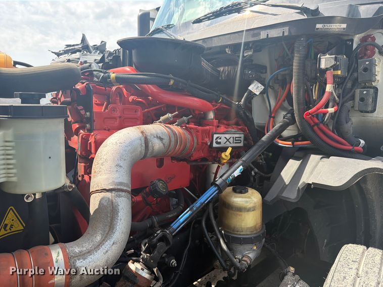 image for item YA4228 2022 International LT625 semi truck