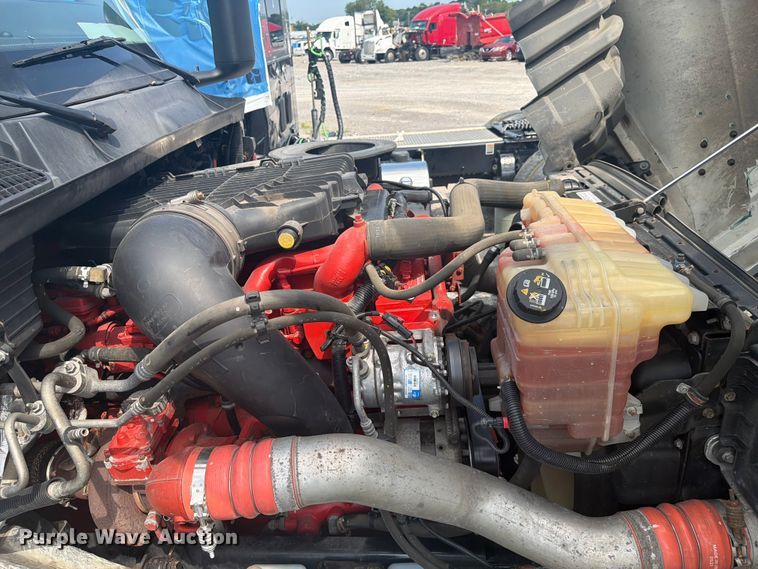 image for item YA4228 2022 International LT625 semi truck
