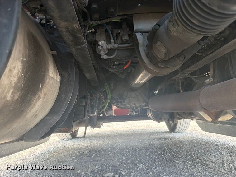 image for item YA4228 2022 International LT625 semi truck