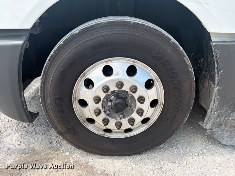 image for item YA4228 2022 International LT625 semi truck