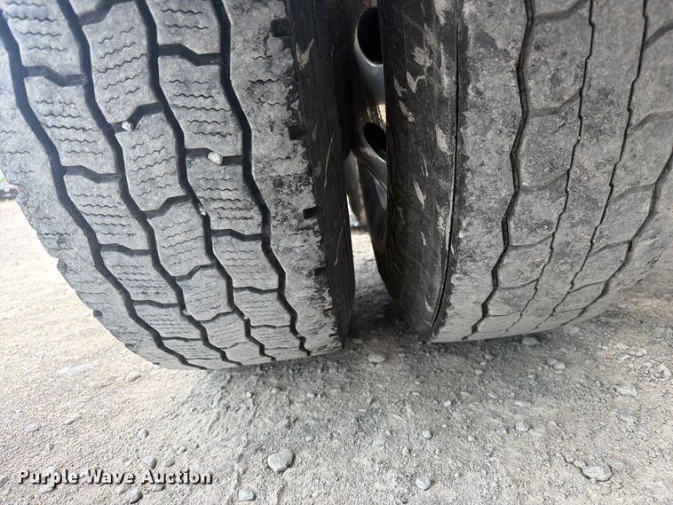 image for item YA4228 2022 International LT625 semi truck