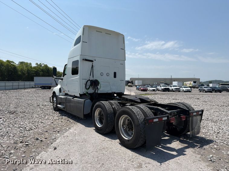 image for item YA4230 2022 International LT625 semi truck