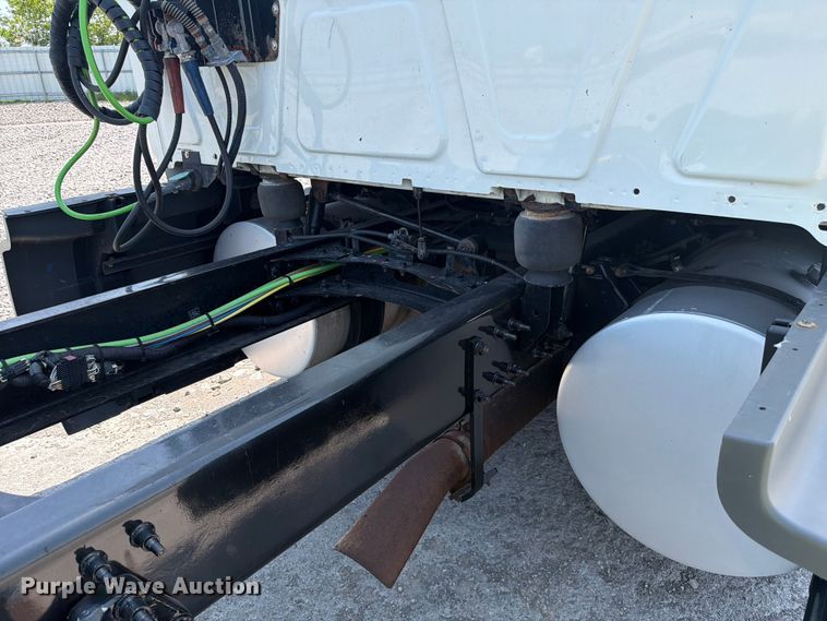 image for item YA4230 2022 International LT625 semi truck