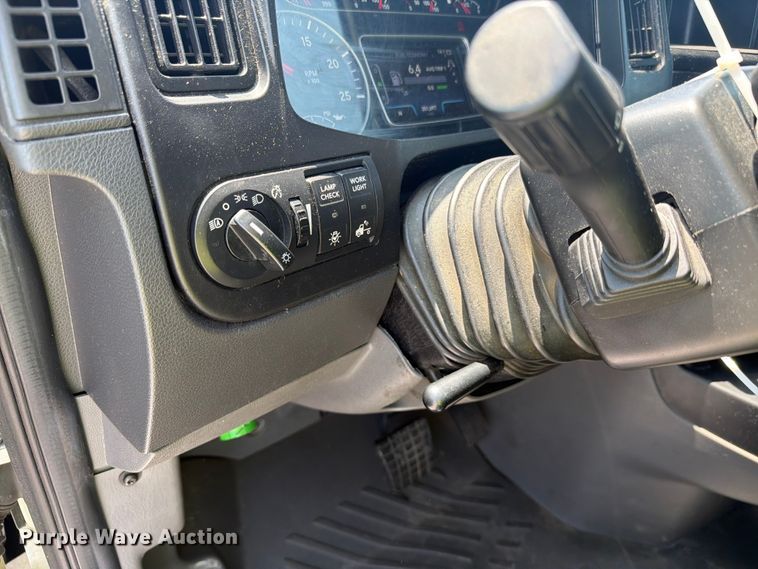 image for item YA4230 2022 International LT625 semi truck