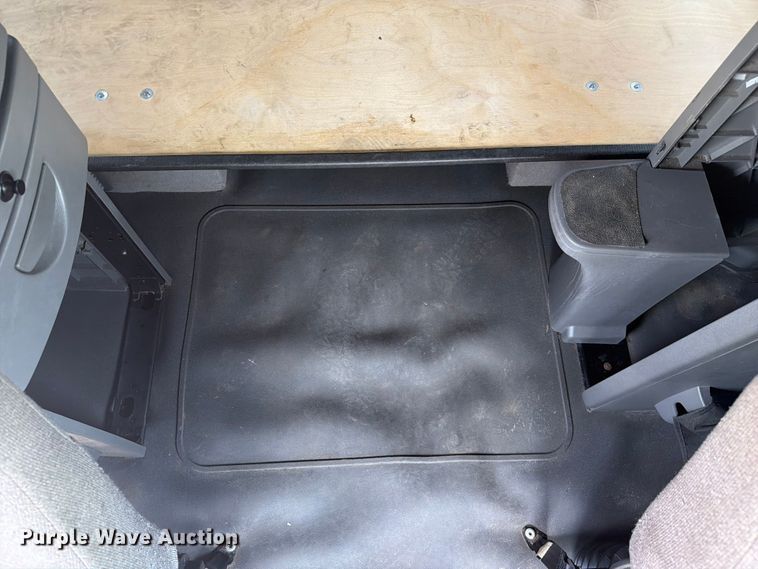 image for item YA4230 2022 International LT625 semi truck