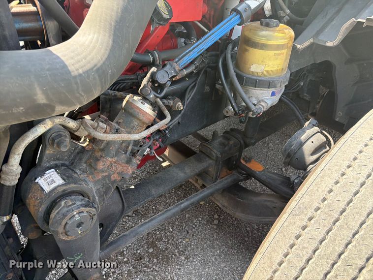 image for item YA4230 2022 International LT625 semi truck