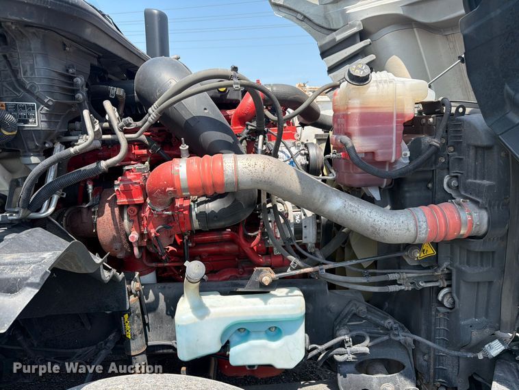 image for item YA4230 2022 International LT625 semi truck