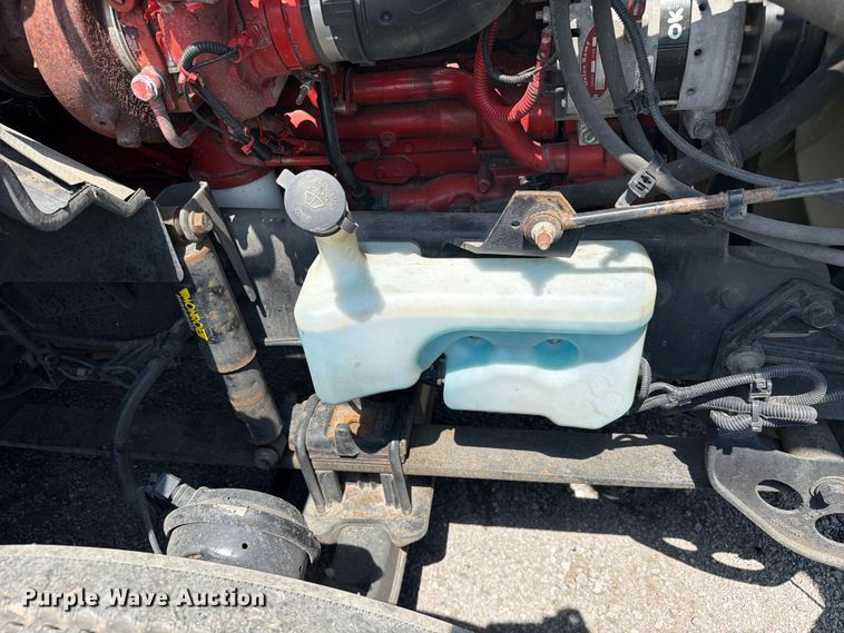 image for item YA4230 2022 International LT625 semi truck