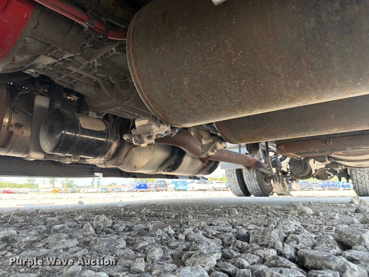 image for item YA4230 2022 International LT625 semi truck