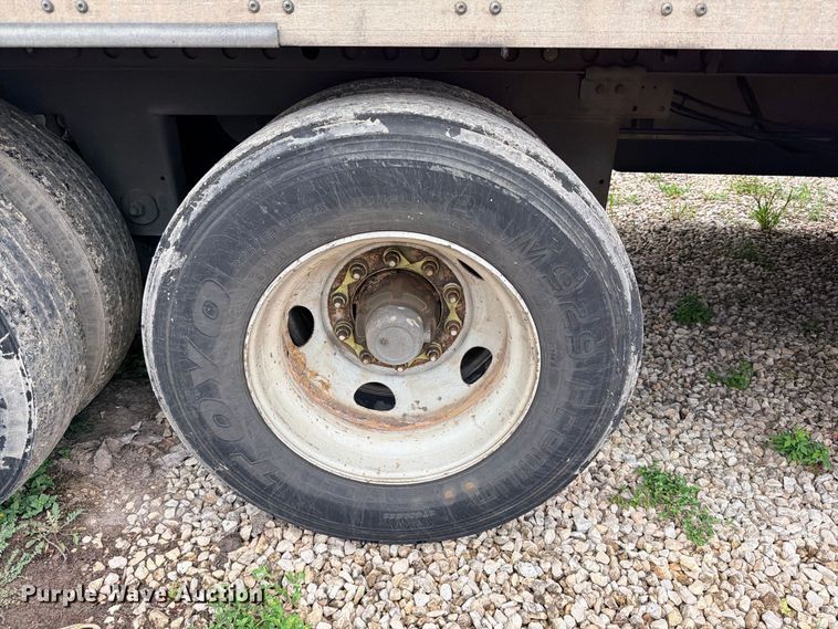 image for item YA4240 2020 Wabash DVLSHPC dry van trailer