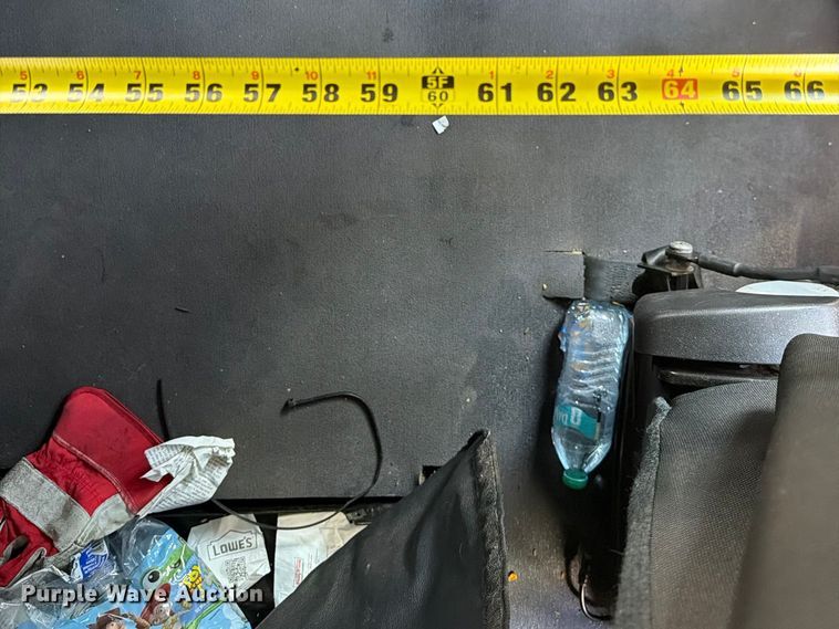 image for item YA4266 2021 Freightliner Cascadia 126 semi truck