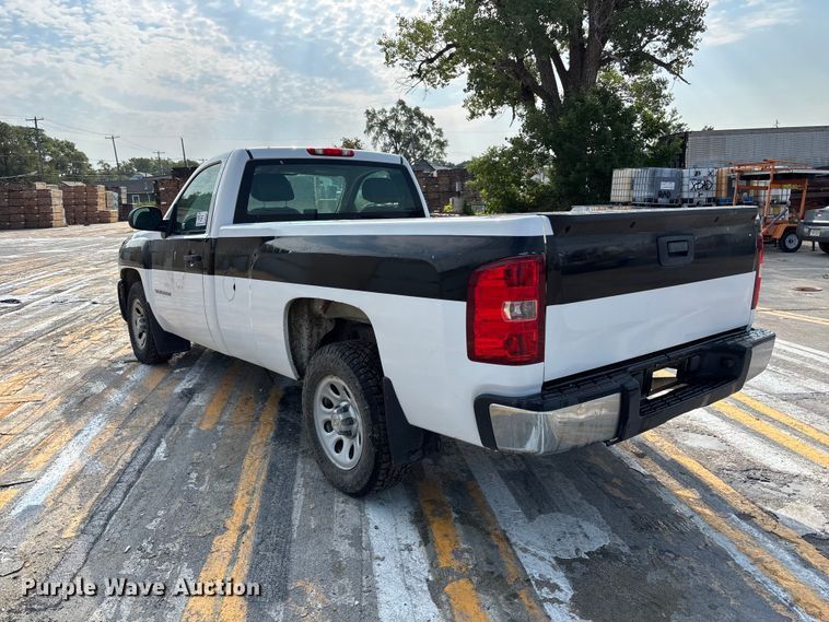 image for item DN6661 2010 Chevrolet Silverado 1500 pickup truck