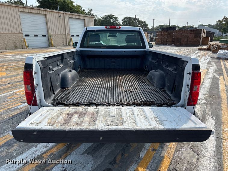 image for item DN6661 2010 Chevrolet Silverado 1500 pickup truck