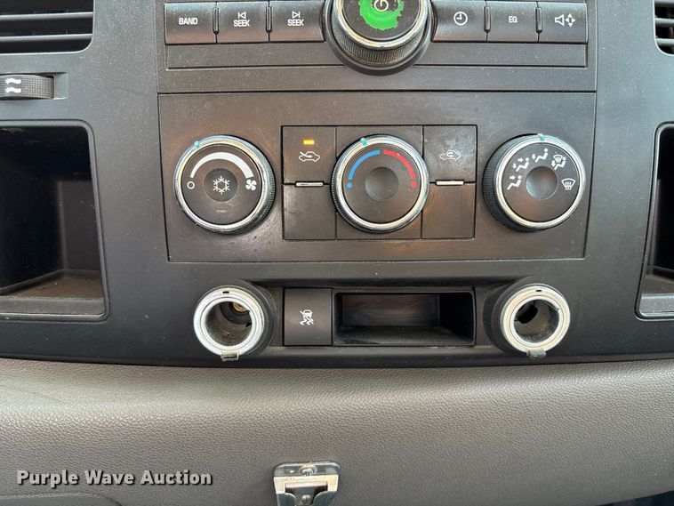 image for item DN6661 2010 Chevrolet Silverado 1500 pickup truck