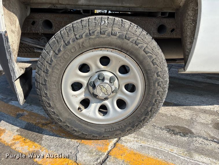 image for item DN6661 2010 Chevrolet Silverado 1500 pickup truck