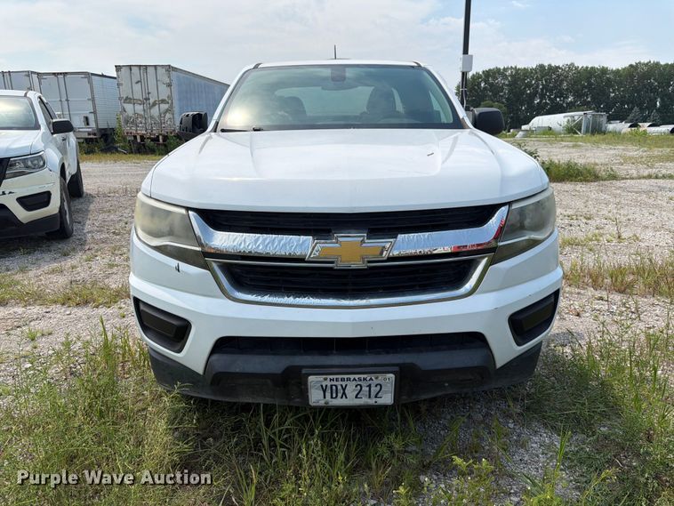 image for item DN6683 2017 Chevrolet Colorado Ext. Cab pickup truck cab and chassis