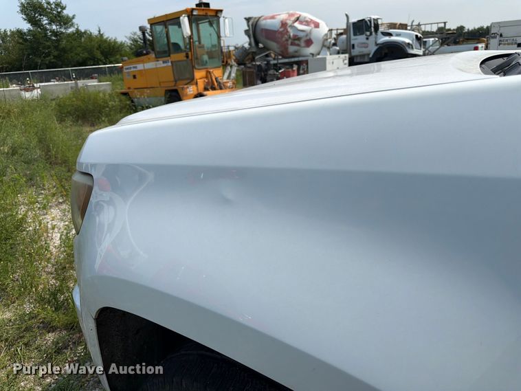 image for item DN6683 2017 Chevrolet Colorado Ext. Cab pickup truck cab and chassis