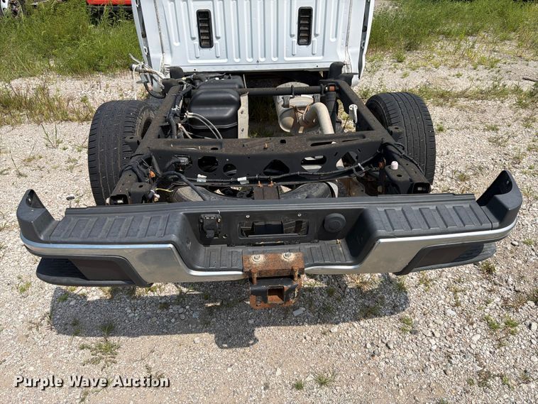 image for item DN6683 2017 Chevrolet Colorado Ext. Cab pickup truck cab and chassis
