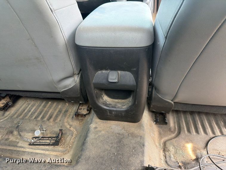 image for item DN6683 2017 Chevrolet Colorado Ext. Cab pickup truck cab and chassis