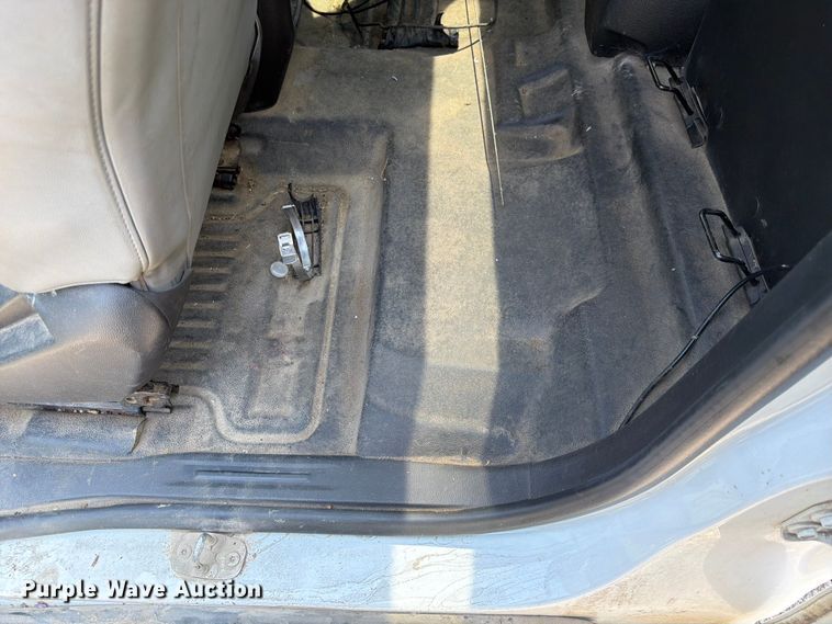 image for item DN6683 2017 Chevrolet Colorado Ext. Cab pickup truck cab and chassis