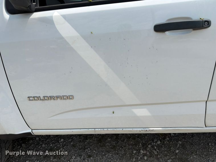image for item DN6684 2017 Chevrolet Colorado Ext. Cab pickup truck