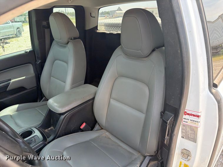 image for item DN6684 2017 Chevrolet Colorado Ext. Cab pickup truck