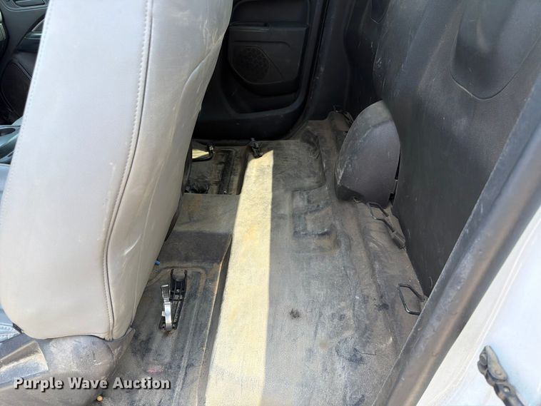 image for item DN6684 2017 Chevrolet Colorado Ext. Cab pickup truck