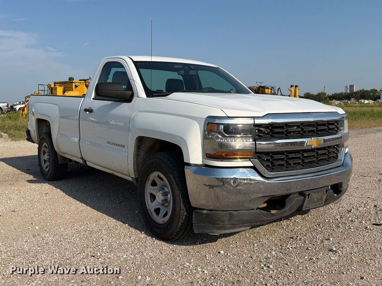 image for item DN6692 2016 Chevrolet Silverado 1500 pickup truck