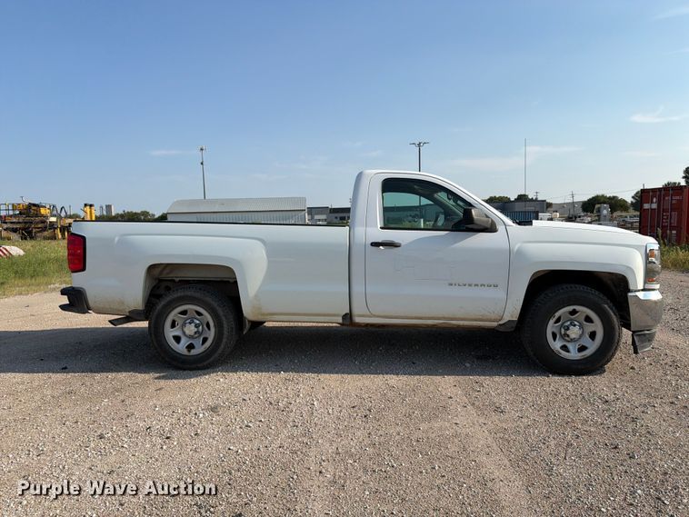 image for item DN6692 2016 Chevrolet Silverado 1500 pickup truck