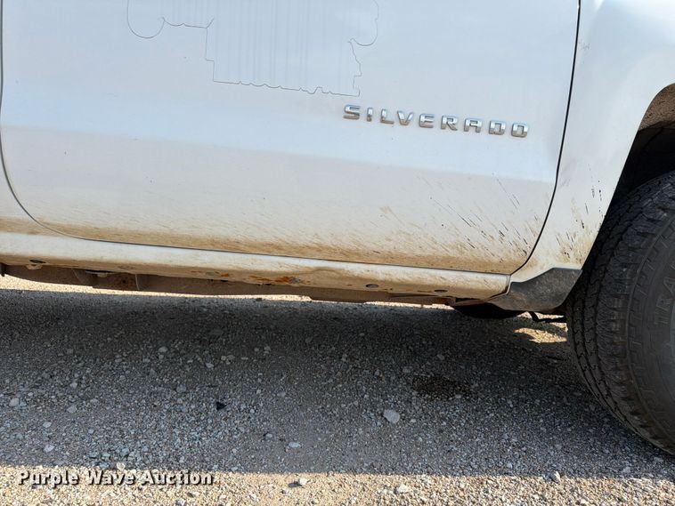 image for item DN6692 2016 Chevrolet Silverado 1500 pickup truck