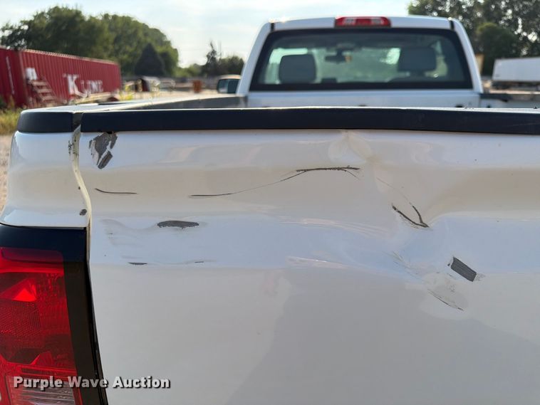 image for item DN6692 2016 Chevrolet Silverado 1500 pickup truck