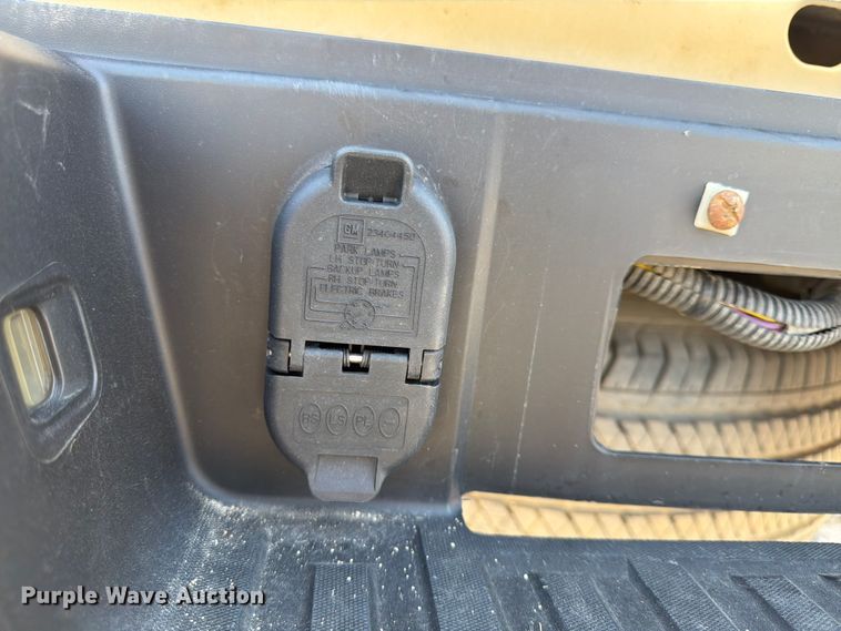 image for item DN6692 2016 Chevrolet Silverado 1500 pickup truck
