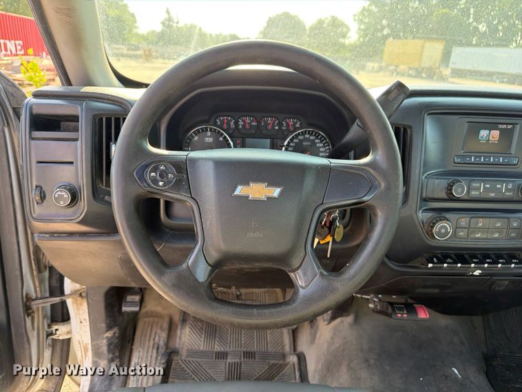 image for item DN6692 2016 Chevrolet Silverado 1500 pickup truck