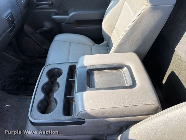 image for item DN6692 2016 Chevrolet Silverado 1500 pickup truck