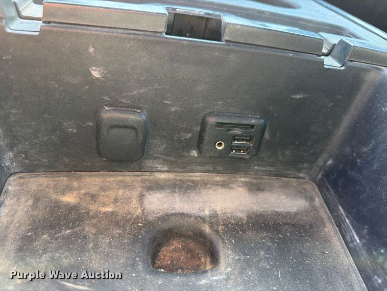 image for item DN6692 2016 Chevrolet Silverado 1500 pickup truck