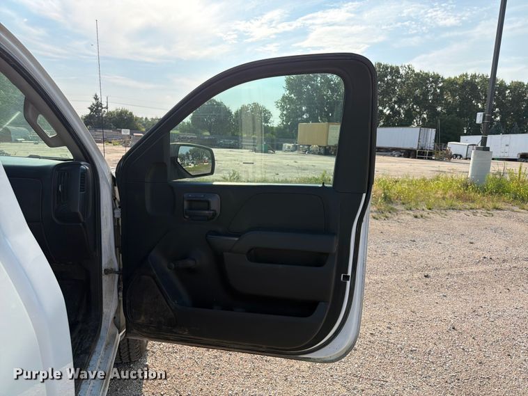 image for item DN6692 2016 Chevrolet Silverado 1500 pickup truck